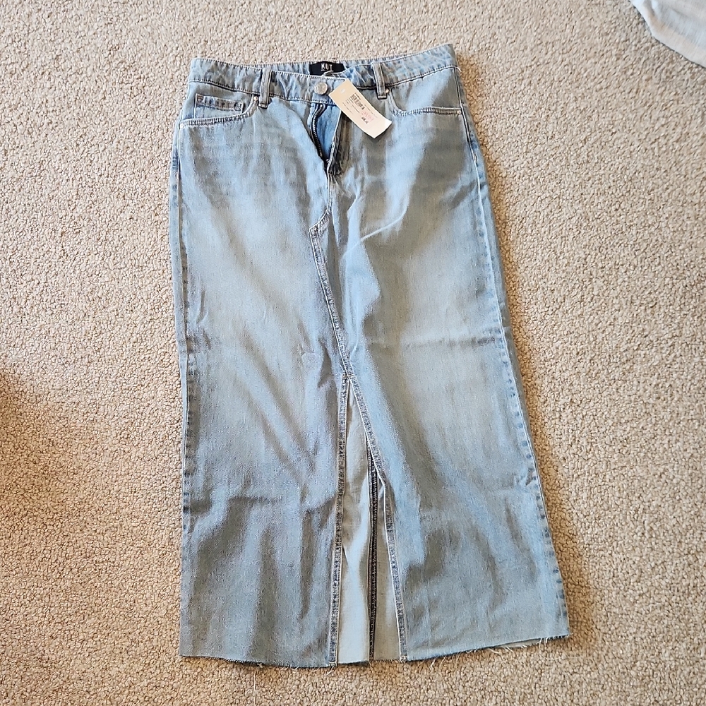 Kut From The Kloth Jen Medium Wash Denim Jean Slit Front Midi Skirt - 27